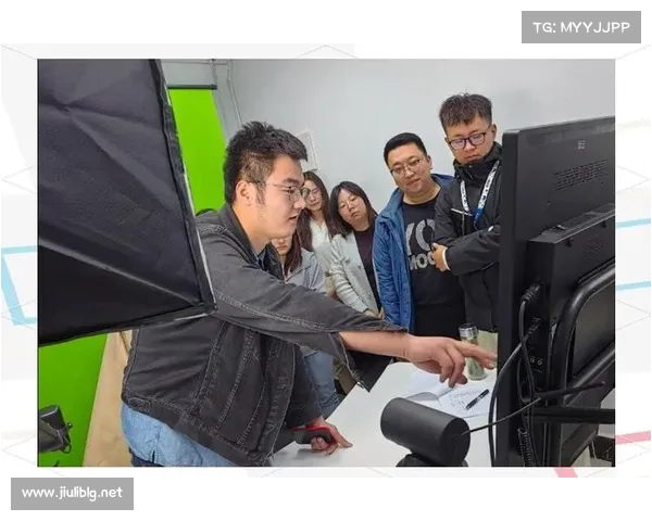 必看深入解析职业足球球员多元薪资构成与实际收入全景深度揭秘全